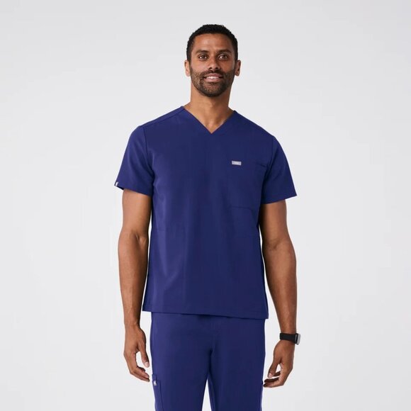 Figs Chisec Three-Pocket Scrub Top Sapphire blue nursing scrubs technical collec - Picture 1 of 9